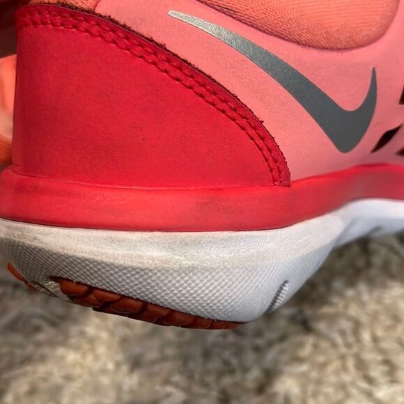 Nike Flex Y2K Running Shoes - Coral Lava Glow/Metallic Silver/Bright Crimson 7 - Picture 11 of 13